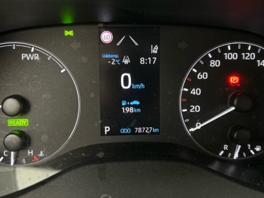 Toyota yaris hybride my22 116h design - sièges chauffants - volant chauffant - caméra de recul occasion simplicicar lagny ...