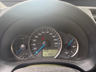 Toyota yaris hybride 100h dynamic occasion cannes (06) simplicicar simplicibike france