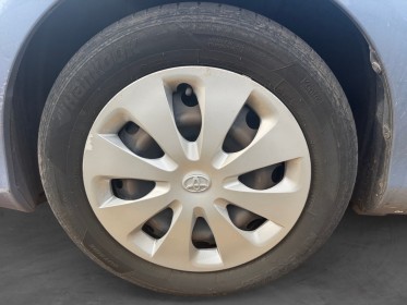 Toyota yaris hybride 100h dynamic occasion cannes (06) simplicicar simplicibike france