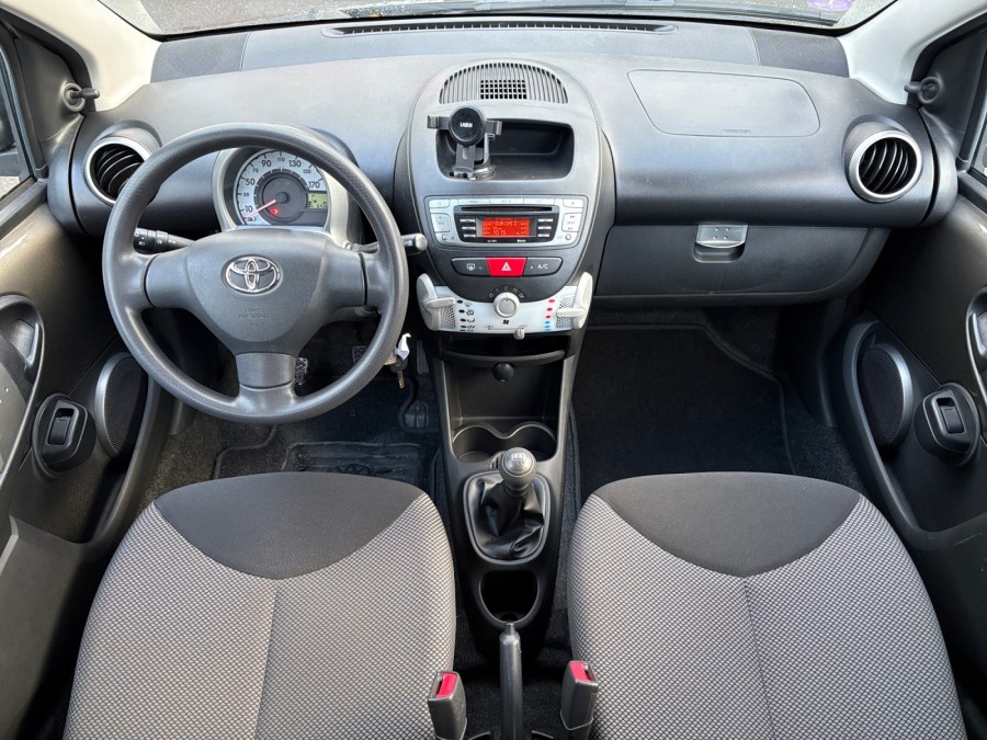 TOYOTA d'occasion AYGO 1.0 VVT-I 68 DYNAMIQUE de 2013 Brest (29)﻿