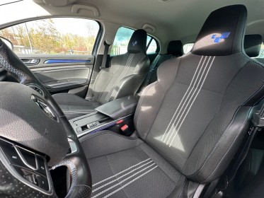 Renault megane iv berline tce 140 fap gt-line - historique complet occasion simplicicar lagny  simplicicar simplicibike france