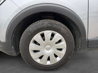 Opel crossland x 82cv - carplay - radar ar - ethanol - 4 pneus hiver  Été - entretien - 2e main - financement occasion...