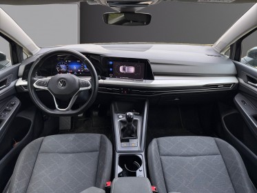 Volkswagen golf 1.0 tsi 110 bvm6 life carplay led d'ambiances volant sièges chauffants garantie 12 mois occasion simplicicar...