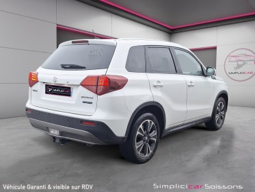 Suzuki vitara style auto - suivi/toit pano/caméra ar/siège chauffant/attelage - garantie 12 mois occasion simplicicar...