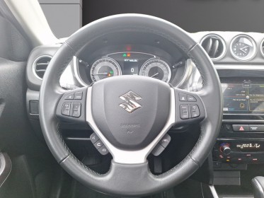 Suzuki vitara style auto - suivi/toit pano/caméra ar/siège chauffant/attelage - garantie 12 mois occasion simplicicar...