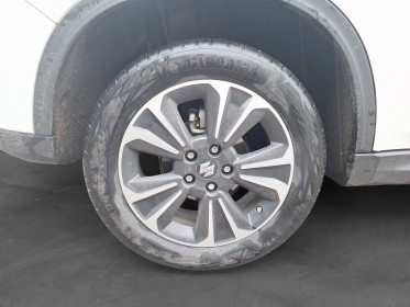 Suzuki vitara style auto - suivi/toit pano/caméra ar/siège chauffant/attelage - garantie 12 mois occasion simplicicar...