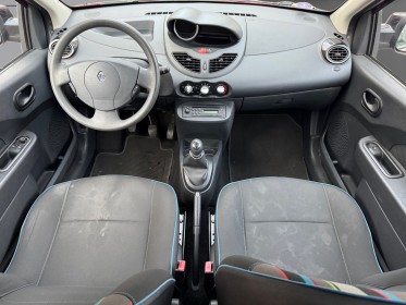 Renault twingo ii 1.2 lev 16v 75 eco2 authentique euro 5 garantie 12 mois occasion montreuil (porte de vincennes)(75)...