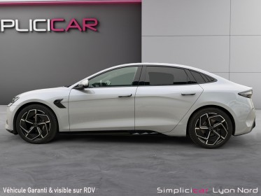 Byd  seal 82.5 kwh 530 awd excellence full options  attelage garantie 12 mois occasion simplicicar lyon nord simplicicar...
