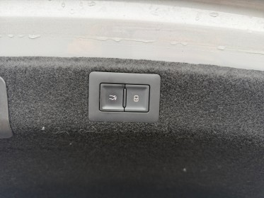 Byd  seal 82.5 kwh 530 awd excellence full options  attelage garantie 12 mois occasion simplicicar lyon nord simplicicar...