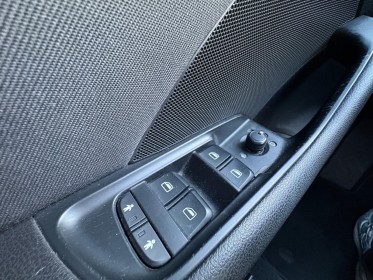 Audi a3 sportback 1.6 tdi 110 s line - sieges chauffants - gps - climatisation automatique bi zone occasion simplicicar lagny...