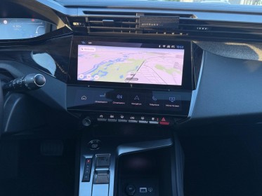 Peugeot 308 allure pack  130ch ss eat8 virtual cockpit   , sièges chauffants , apple carplay, occasion simplicicar rennes...