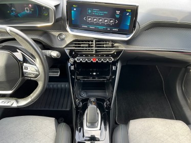 Peugeot 208 electrique 50 kwh 136ch gt line occasion simplicicar lille  simplicicar simplicibike france