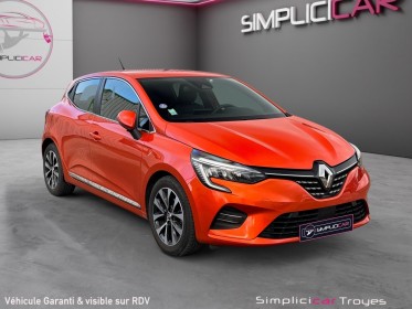 Renault clio v tce 90 techno grand écran caméra de recul clefs main libre garantie 12 mois occasion barberey simplicicar...