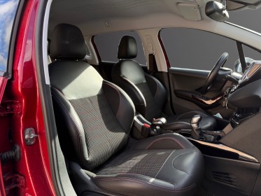 Peugeot 2008 1.2 puretech 110ch ss bvm5 gt line carplay régulateur/limiteur courroie changée garantie 12 mois occasion...