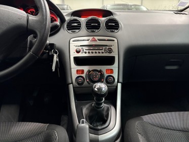 Peugeot 308 1.6 hdi 110ch - confort pack - garantie 12 mois - occasion simplicicar brest simplicicar simplicibike france