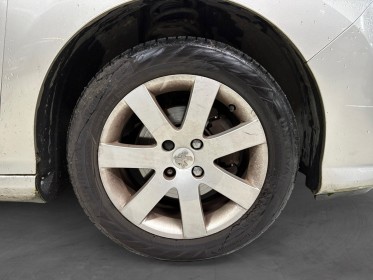 Peugeot 308 1.6 hdi 110ch - confort pack - garantie 12 mois - occasion simplicicar brest simplicicar simplicibike france