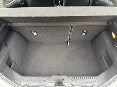 Ford fiesta active 1.0 ecoboost 85 ss bvm6 active pack caméra de recul suivis complets garantie 12 mois occasion simplicicar...