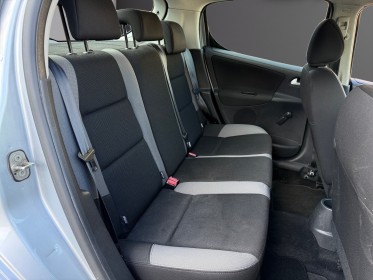 Peugeot 207 1.6 hdi 16v 90ch 1ere main climatisation garantie 12 mois occasion simplicicar dunkerque simplicicar simplicibike...