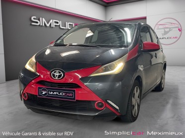 Toyota aygo 1.0 vvt-i stop  start x-wave garantie 12 mois occasion simplicicar meximieux simplicicar simplicibike france