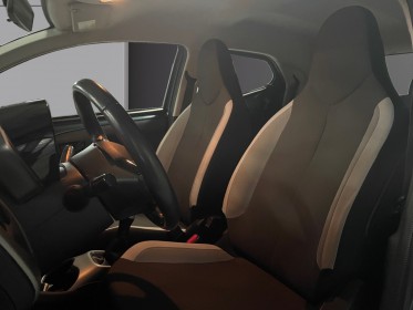 Toyota aygo 1.0 vvt-i stop  start x-wave garantie 12 mois occasion simplicicar meximieux simplicicar simplicibike france