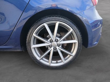 Audi a1 sportback 1.4 tfsi 125 s tronic 7 midnight series garantie 12 mois occasion parc voitures beauvais simplicicar...