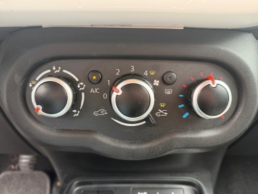 Renault twingo iii tce 95 intens carplay radars de recul garantie 12 mois occasion simplicicar toulouse sud simplicicar...