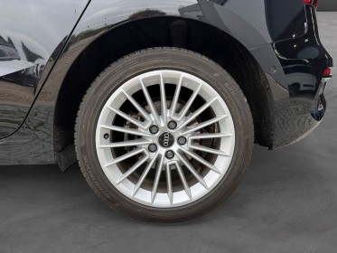 Audi a3 sportback 40 tfsie 204 s tronic 6 s line sièges baquets carplay park assist garantie 12 mois occasion simplicicar...
