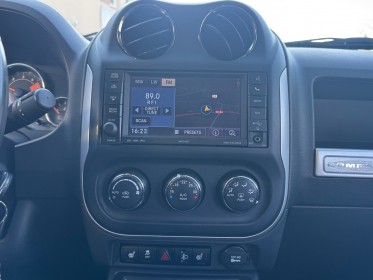 Jeep compass 2.2 crd sièges chauffants toit ouvrant garantie 12 mois occasion simplicicar mery-sur-oise simplicicar...