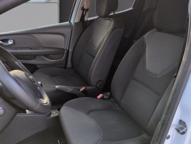 Renault clio iv business dci 75 energy business garantie 12 mois occasion simplicicar saint-omer simplicicar simplicibike...