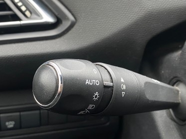 Peugeot 308 1.6 thp 205ch ss bvm6 gt - moteur a chaine - sellerie cuir alcantara occasion simplicicar lagny  simplicicar...