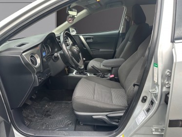 Toyota auris 100 vvt-i active caméra de recul très bon état garantie 12 mois occasion simplicicar le raincy simplicicar...