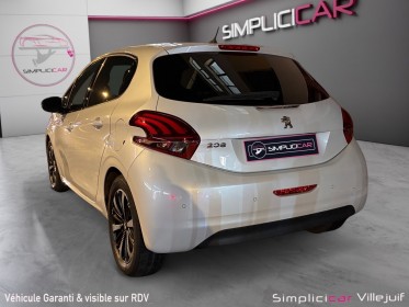 Peugeot 208 puretech 110ch ss eat6 allure, boite automatique, radar de recul, garantie 12 mois occasion simplicicar villejuif...