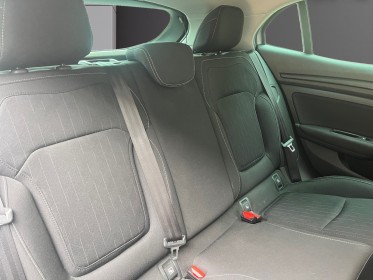 Renault megane iv berline tce 140 energy edc limited garantie 12mois occasion simplicicar lyon nord simplicicar simplicibike...