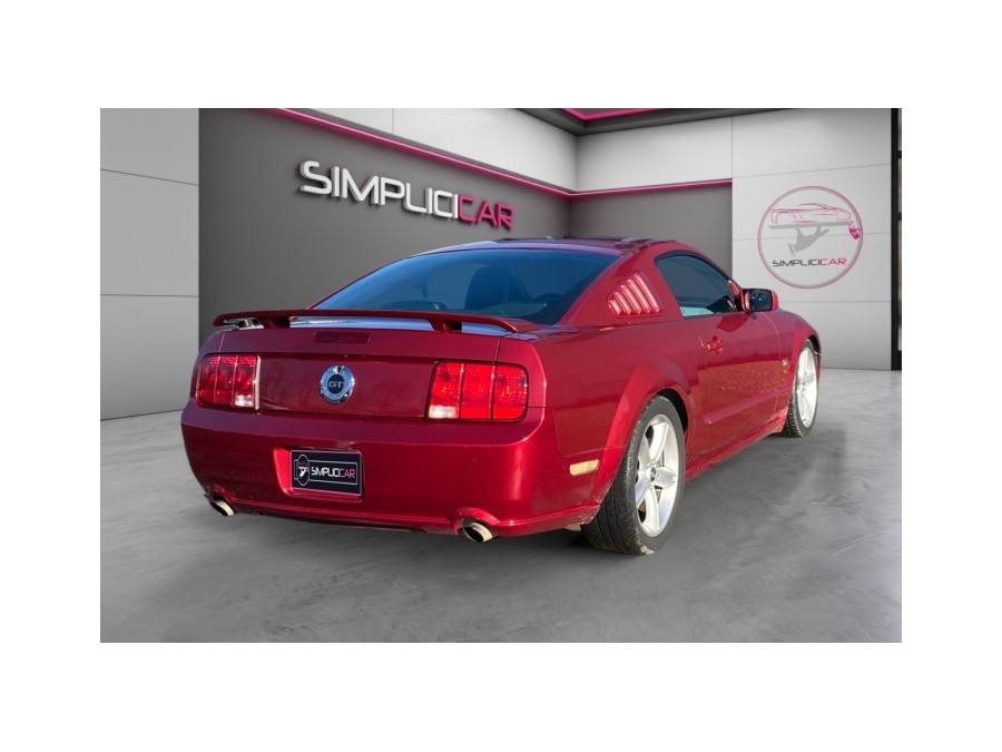 FORD d'occasion MUSTANG 4.6 V8 de 2006 Annecy (74)﻿