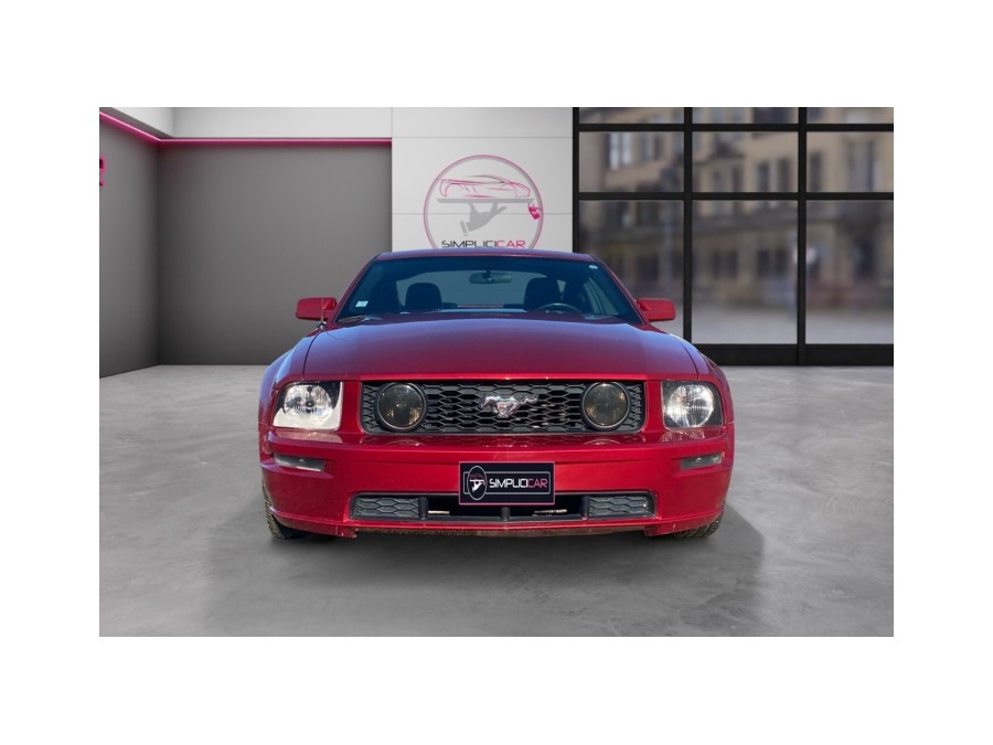 FORD d'occasion MUSTANG 4.6 V8 de 2006 Annecy (74)﻿
