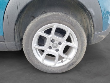 Citroen c4 cactus bluehdi 100 feel - suivi/radars ar/attelage - garantie 12 mois occasion simplicicar soissons simplicicar...