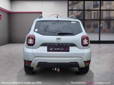 Dacia duster dci 110 4x2 prestige attelage camera recul navigation bluetooth garantie 12 mois occasion simplicicar valence -...