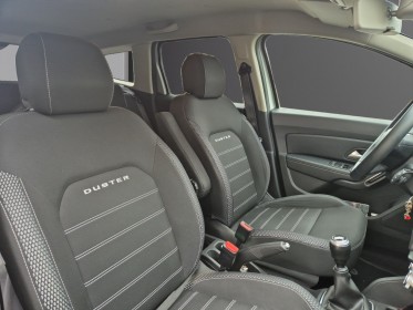 Dacia duster dci 110 4x2 prestige attelage camera recul navigation bluetooth garantie 12 mois occasion simplicicar valence -...