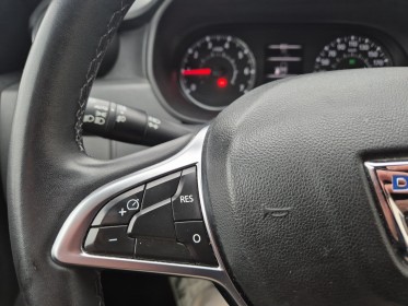 Dacia duster dci 110 4x2 prestige attelage camera recul navigation bluetooth garantie 12 mois occasion simplicicar valence -...