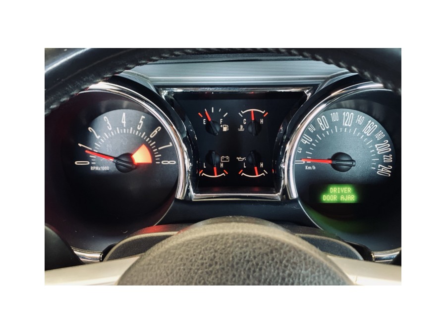 FORD d'occasion MUSTANG 4.6 V8 de 2006 Annecy (74)﻿