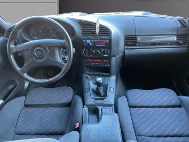 Bmw m3 coupe e36 3.0 pack - sièges cobra - toit ouvrant - garantie 12 mois occasion simplicicar genevois simplicicar...