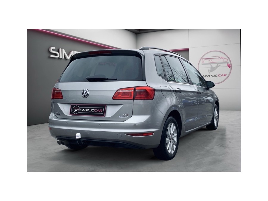 VOLKSWAGEN d'occasion GOLF VII Golf VII Sportvan de 2015 Annecy (74)﻿