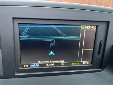 Renault megane iii cc 130ch monaco gp 1.9 dci garantie 12 mois occasion montpellier (34) simplicicar simplicibike france