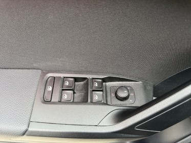 Seat ibiza 1.0 tsi 110 ch s/s bvm6 fr camera de recul radar av / ar apple carplay bluetooth garantie 12 mois occasion...