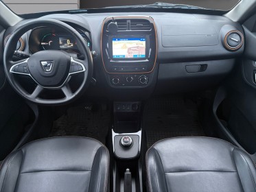 Dacia spring confort plus gps cuir camera de recul  1ère main entretien complet dacia autonomie 200 kms garantie 12 mois...