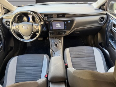 Toyota auris touring sports pro rc18 hybride pro 136h design entretiens toyota garantie 12 mois occasion simplicicar le...