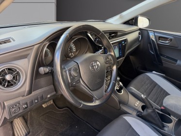 Toyota auris touring sports pro rc18 hybride pro 136h design entretiens toyota garantie 12 mois occasion simplicicar le...