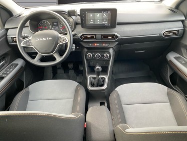 Dacia jogger tce 110 5 places extreme  attelage carplay caméra de recul garantie constructeur 2027 occasion barberey...