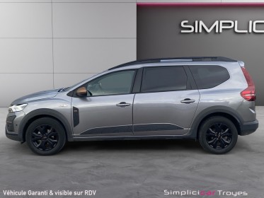 Dacia jogger tce 110 5 places extreme  attelage carplay caméra de recul garantie constructeur 2027 occasion barberey...