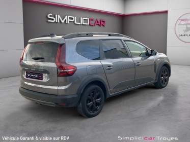 Dacia jogger tce 110 5 places extreme  attelage carplay caméra de recul garantie constructeur 2027 occasion barberey...